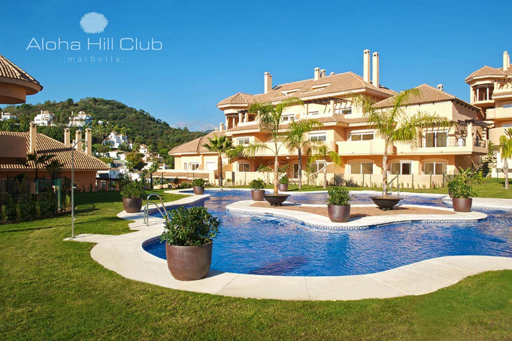 Aloha Hill Club Lluxury 5 Star Golf Resort Near Puerto Banus And Marbella Esterno foto