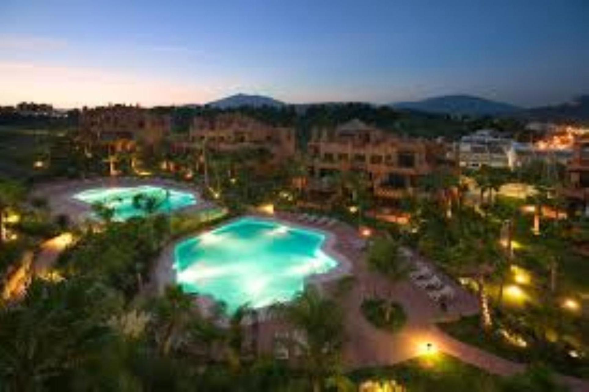Aloha Hill Club Lluxury 5 Star Golf Resort Near Puerto Banus And Marbella Esterno foto