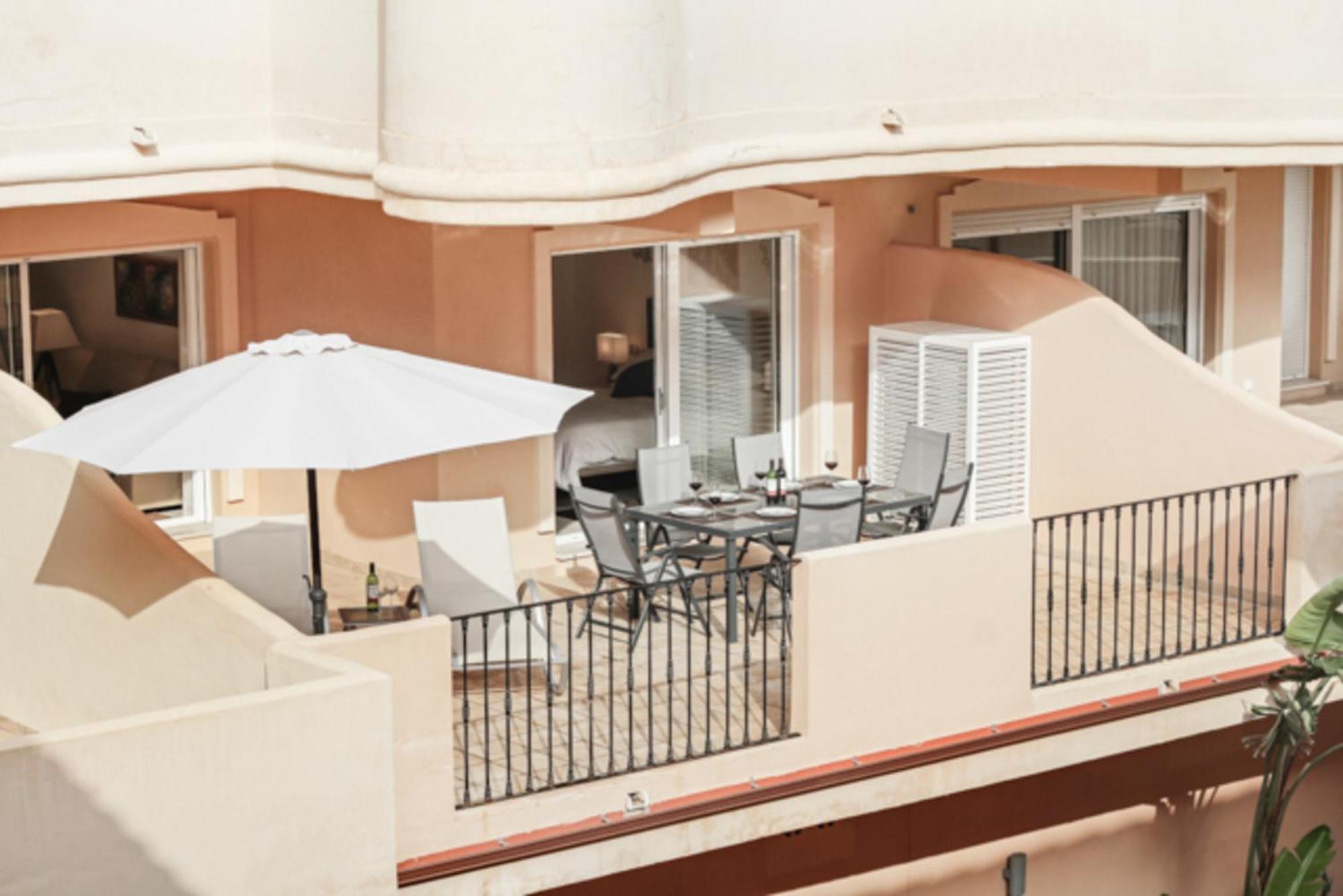 Aloha Hill Club Lluxury 5 Star Golf Resort Near Puerto Banus And Marbella Esterno foto