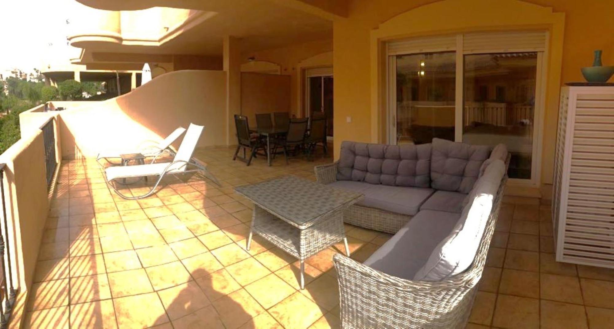 Aloha Hill Club Lluxury 5 Star Golf Resort Near Puerto Banus And Marbella Esterno foto