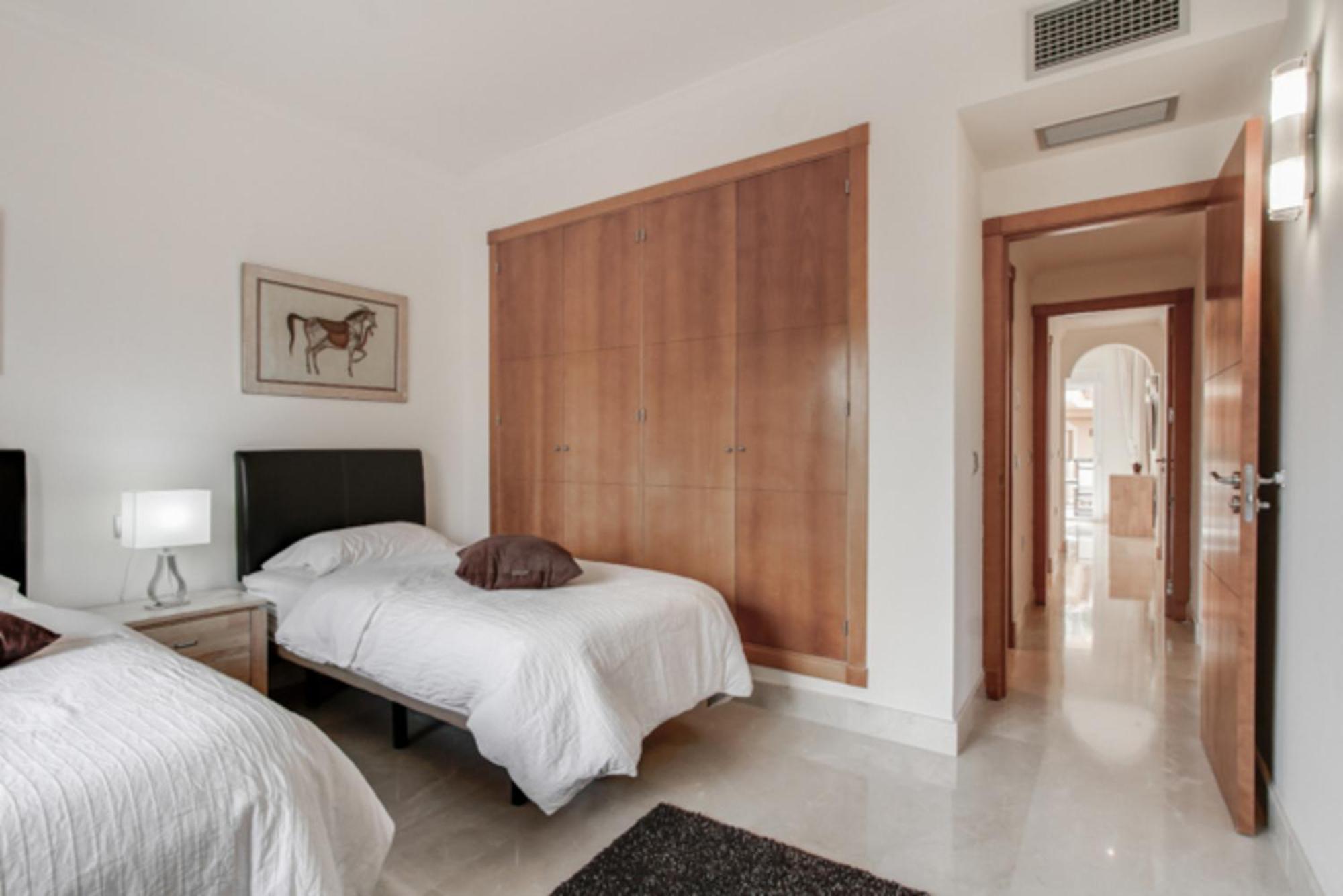 Aloha Hill Club Lluxury 5 Star Golf Resort Near Puerto Banus And Marbella Esterno foto