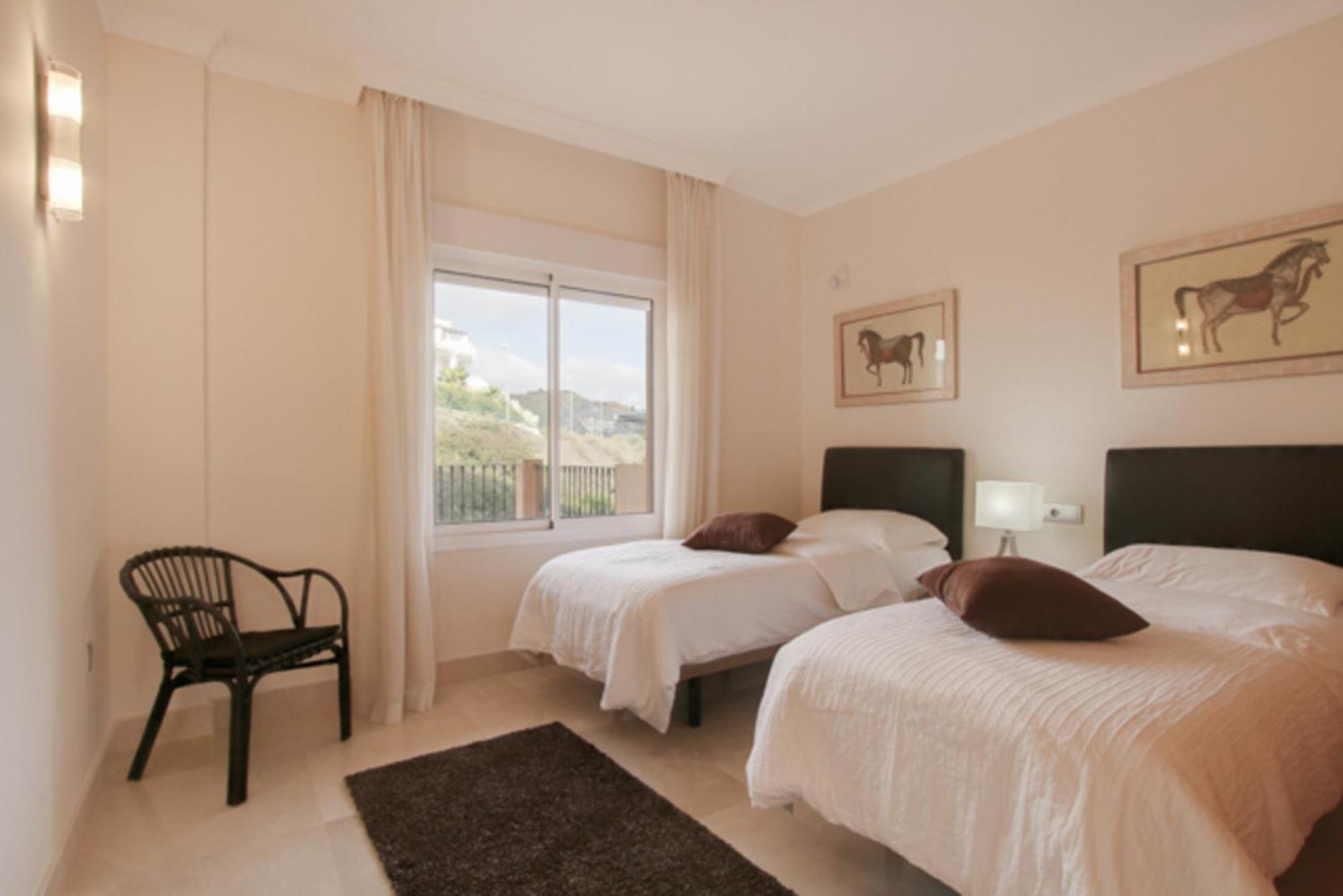 Aloha Hill Club Lluxury 5 Star Golf Resort Near Puerto Banus And Marbella Esterno foto