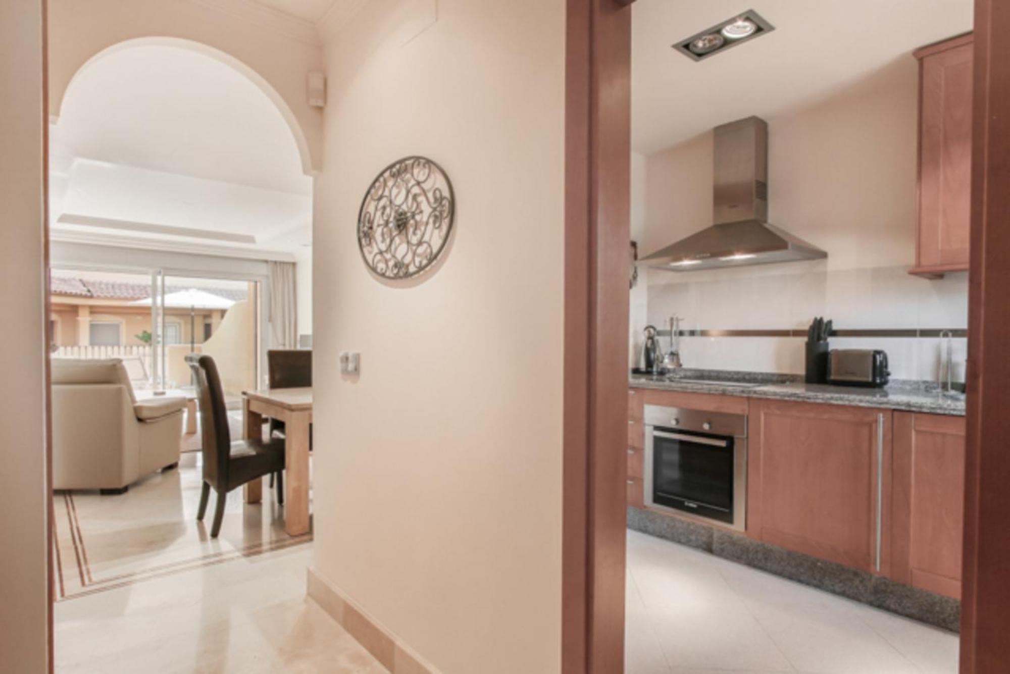 Aloha Hill Club Lluxury 5 Star Golf Resort Near Puerto Banus And Marbella Esterno foto
